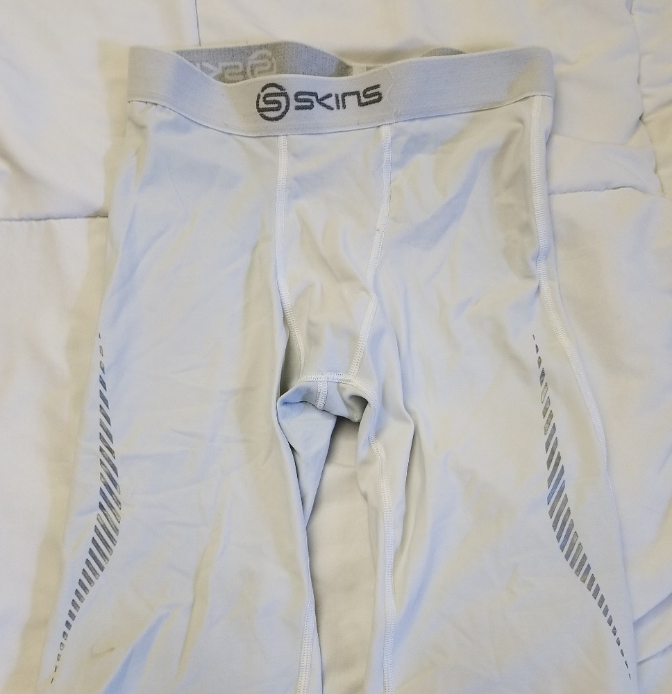 Mens SKINS Compression Shorts. Size Medium.
